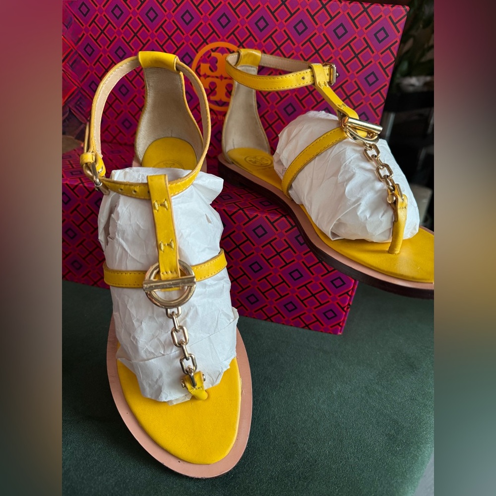 Tory Burch Yellow Leather Sandals | Size 6.5 💛 - Picture 10 of 11